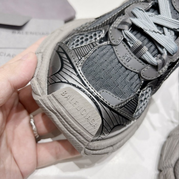 Ba*len*cia*ga 3xl trainers sneaker in dark grey