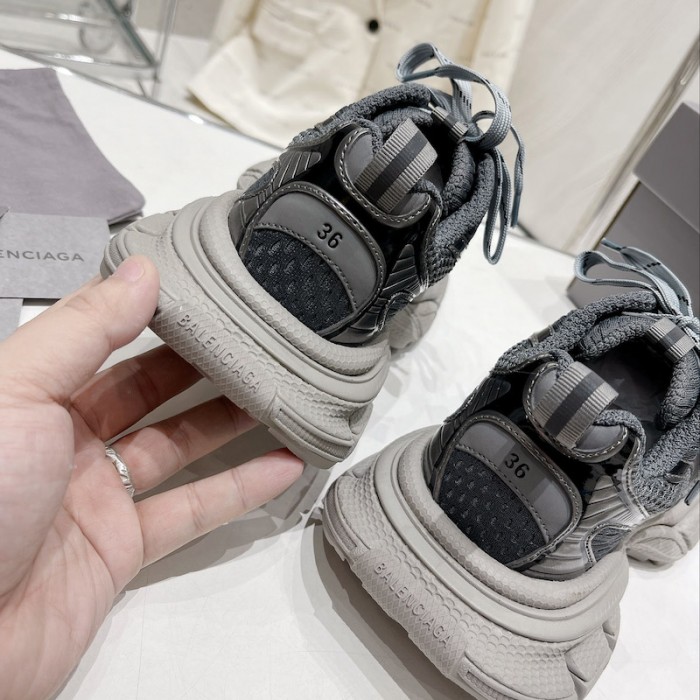 Ba*len*cia*ga 3xl trainers sneaker in dark grey