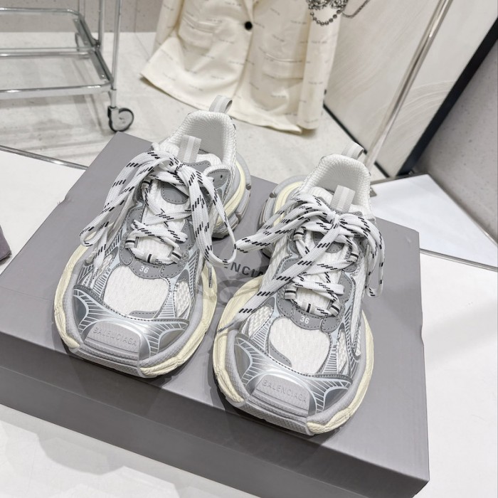Ba*len*cia*ga 3xl trainers sneaker in grey