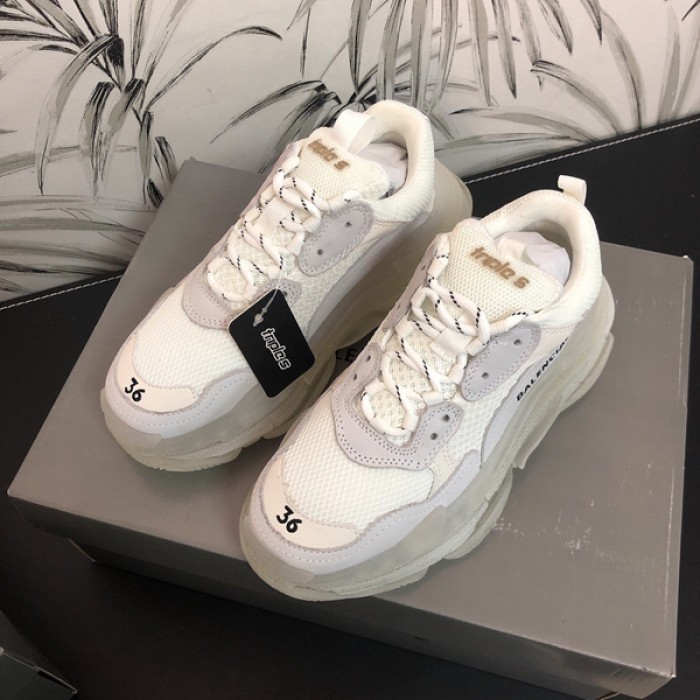 Ba*len*cia*ga triple s sneakers white