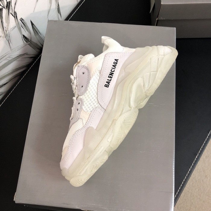 Ba*len*cia*ga triple s sneakers white