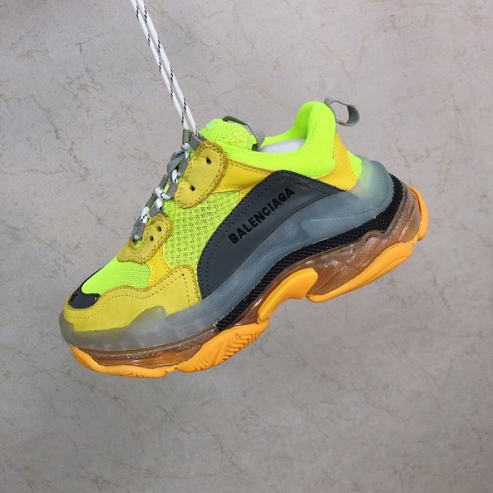 Ba*len*cia*ga triple s sneakers green grey