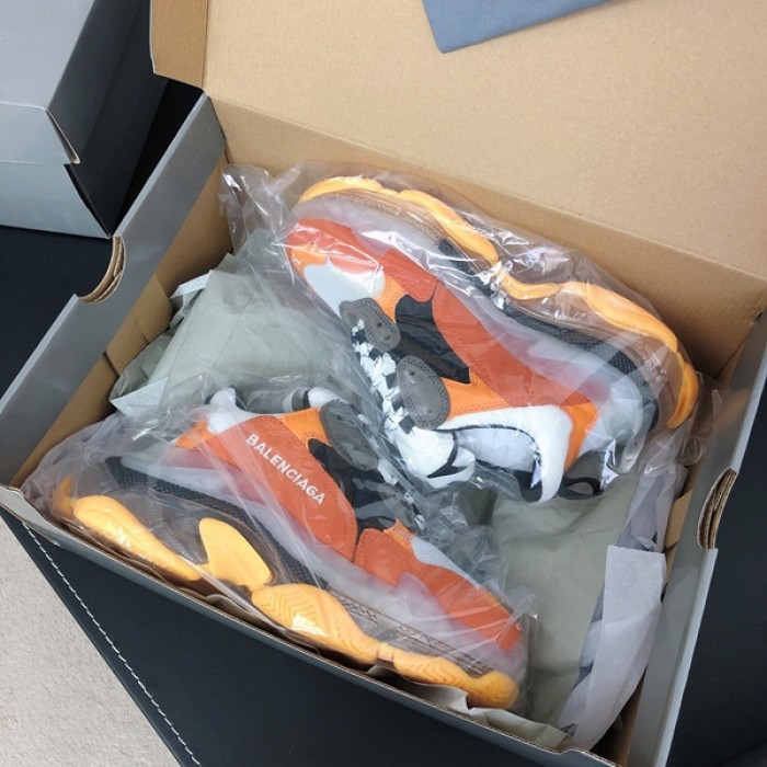 Ba*len*cia*ga triple s sneakers orange grey
