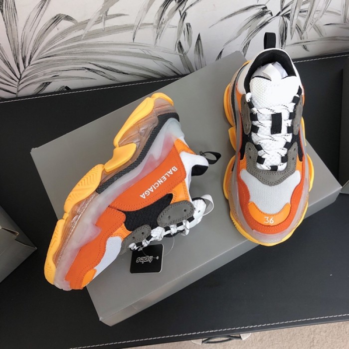 Ba*len*cia*ga triple s sneakers orange grey