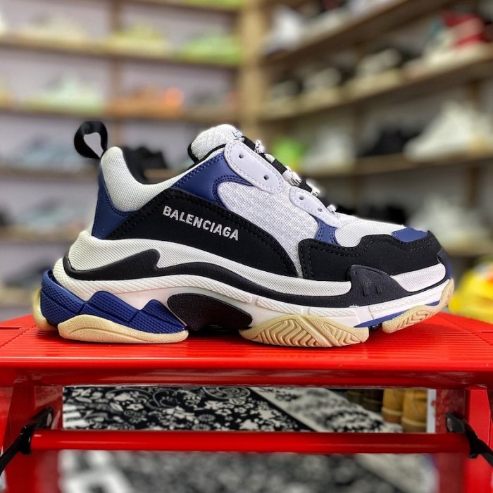Ba*len*cia*ga triple s sneaker white / navy