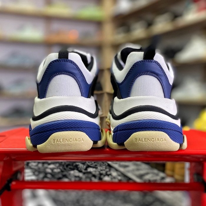Ba*len*cia*ga triple s sneaker white / navy