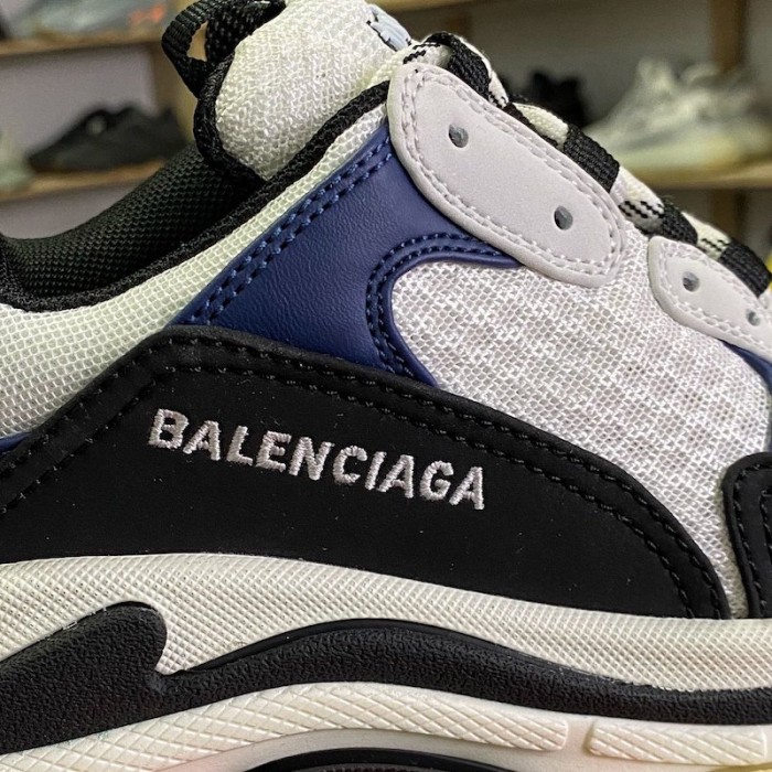 Ba*len*cia*ga triple s sneaker white / navy