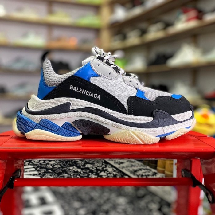Ba*len*cia*ga triple s sneaker white / bright blue