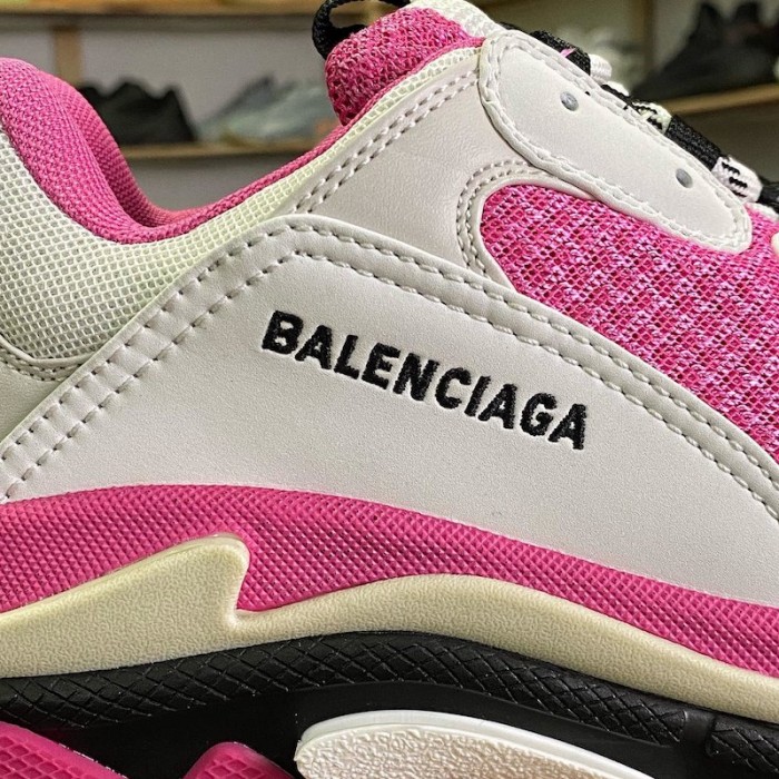 Ba*len*cia*ga triple s sneaker grey / rose