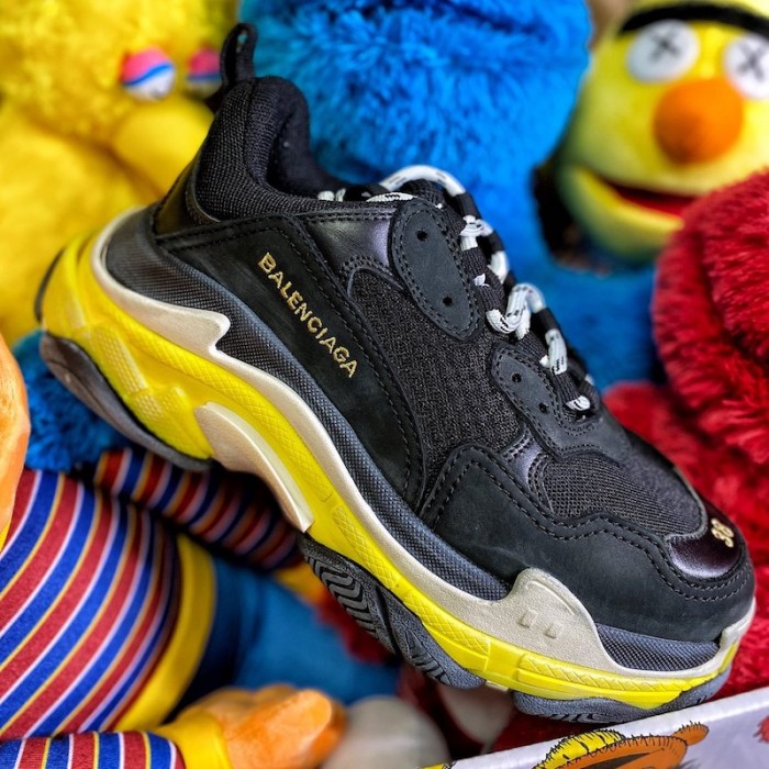 Ba*len*cia*ga triple s sneaker black / yellow