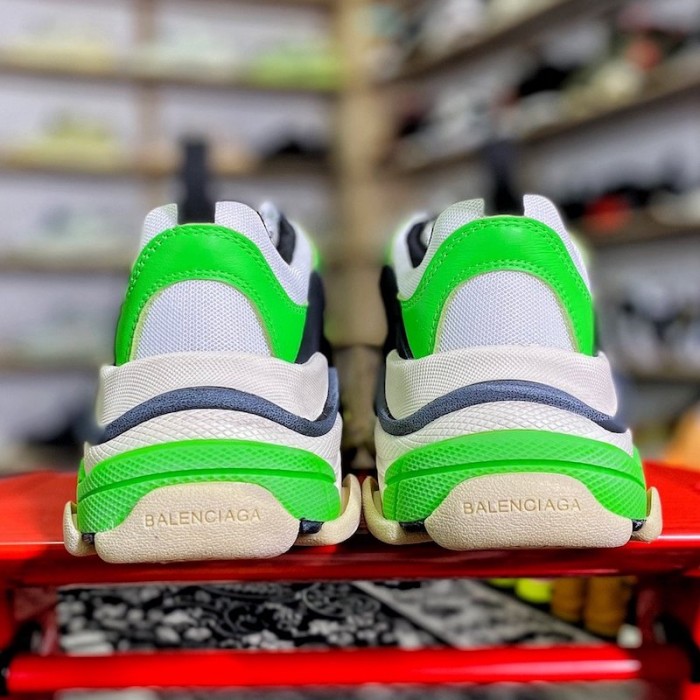 Ba*len*cia*ga triple s sneaker black / green