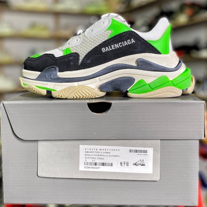 Ba*len*cia*ga triple s sneaker black / green