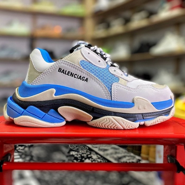 Ba*len*cia*ga triple s sneaker white / sky blue