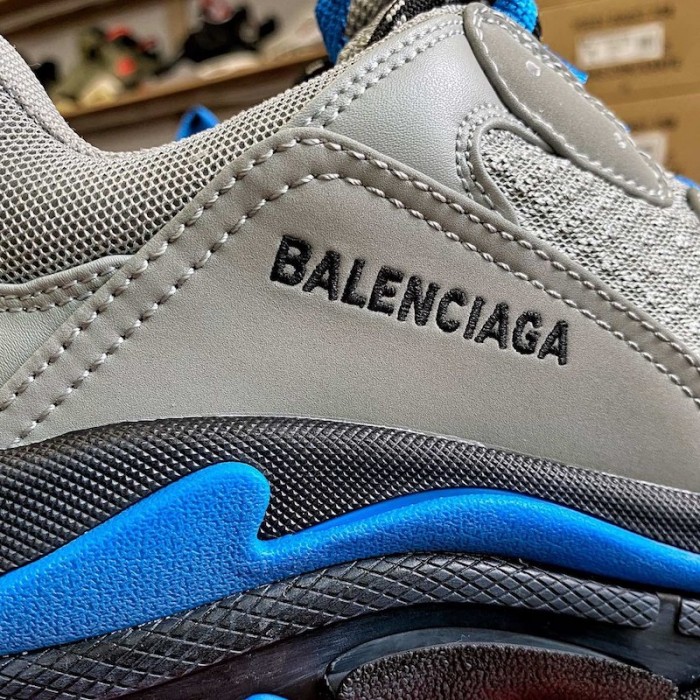 Ba*len*cia*ga triple s sneaker grey / blue