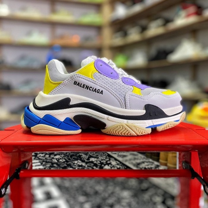 Ba*len*cia*ga triple s sneaker grey / purple / yellow