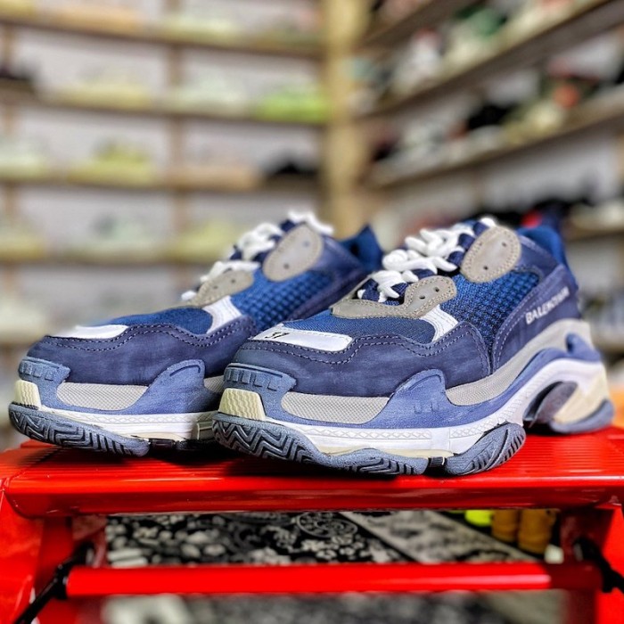 Ba*len*cia*ga triple s sneaker dark blue