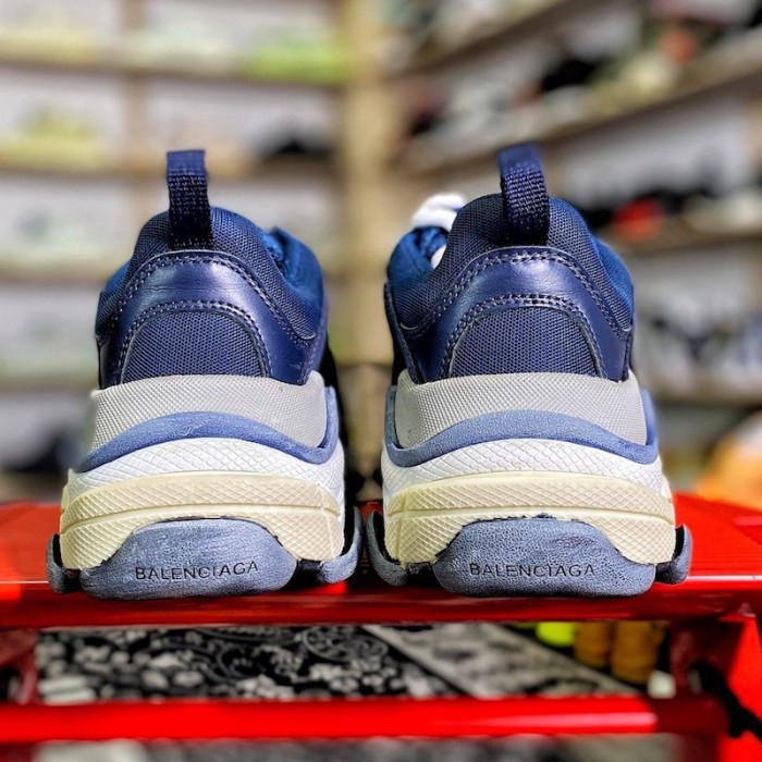 Ba*len*cia*ga triple s sneaker dark blue