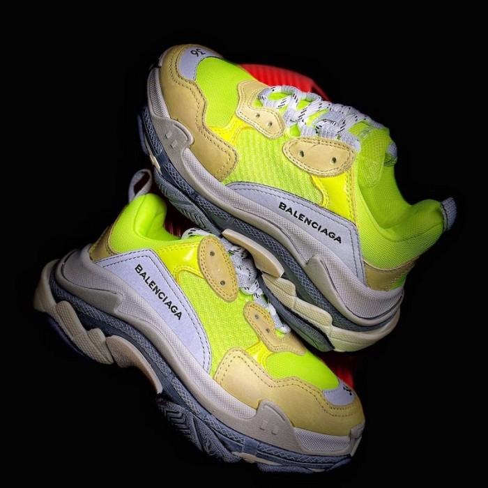 Ba*len*cia*ga triple s sneaker grey / green