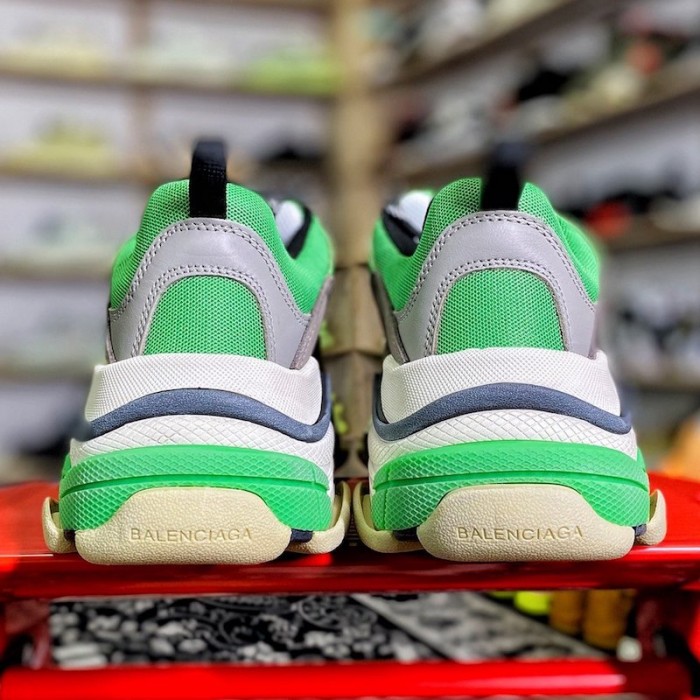 Ba*len*cia*ga triple s sneaker green / grey