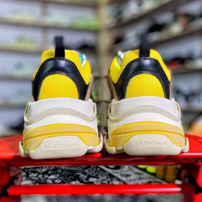 Ba*len*cia*ga triple s sneaker yellow / green