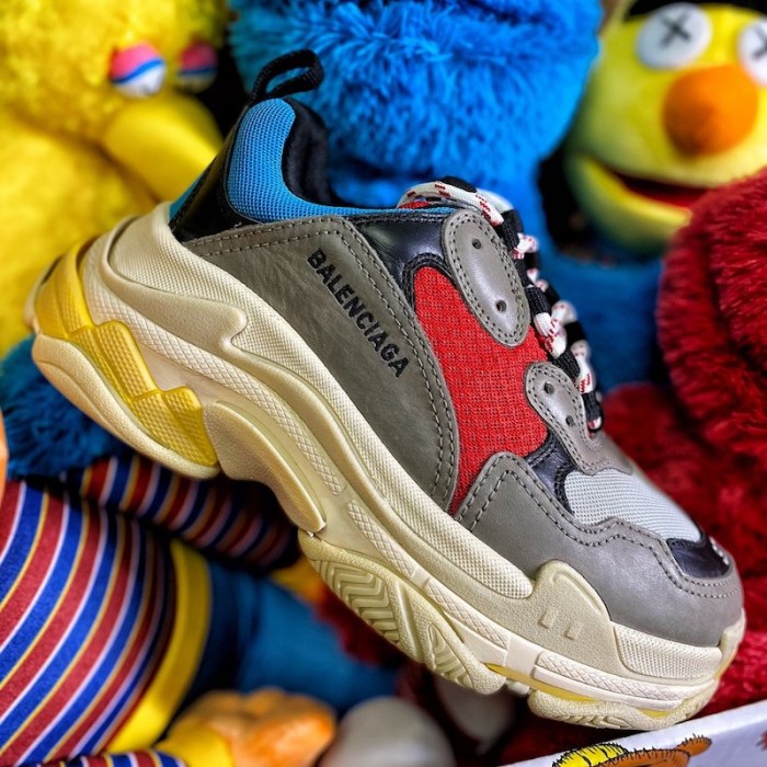 Ba*len*cia*ga triple s sneaker grey / red / yellow