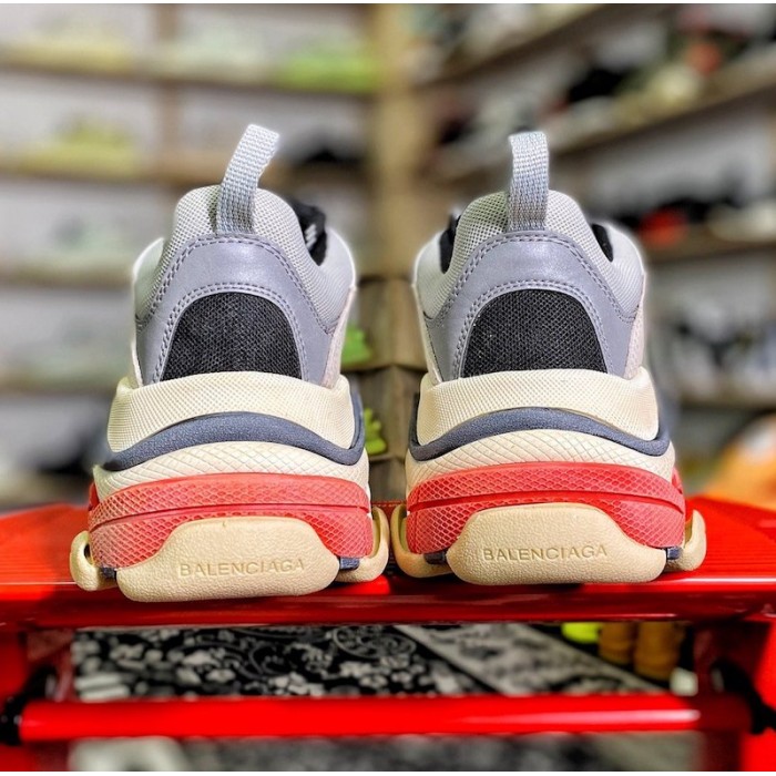 Ba*len*cia*ga triple s sneaker black / silver