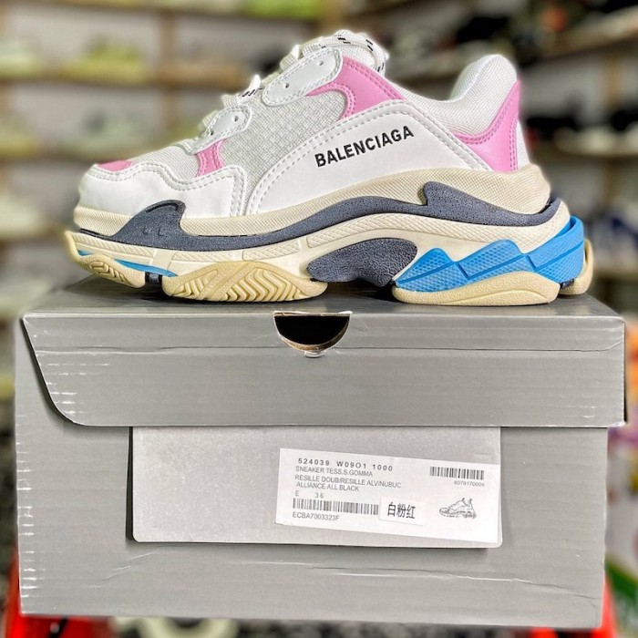 Ba*len*cia*ga triple s sneaker white / pink