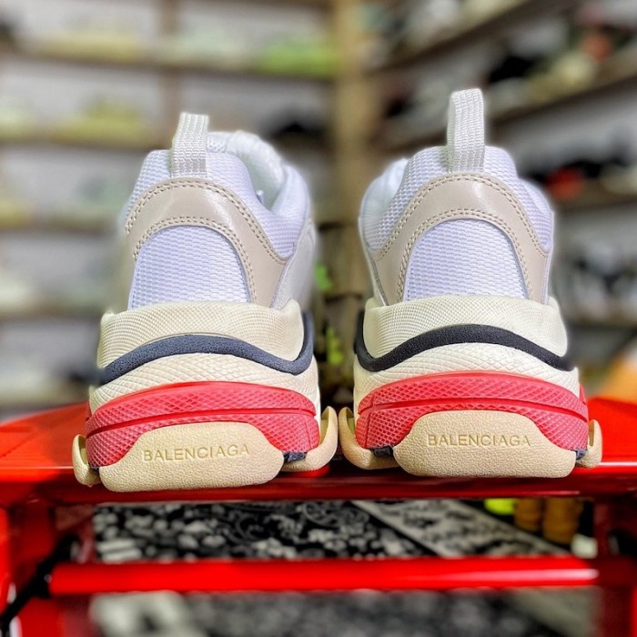 Ba*len*cia*ga triple s sneaker white / red