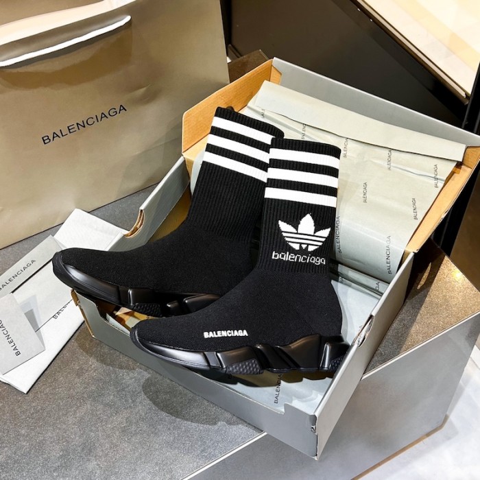 Ba*len*cia*ga / ad*s speed sneaker in black