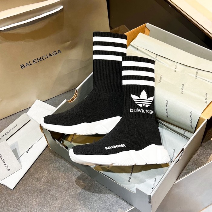 Ba*len*cia*ga / ad*s speed sneaker in black with white