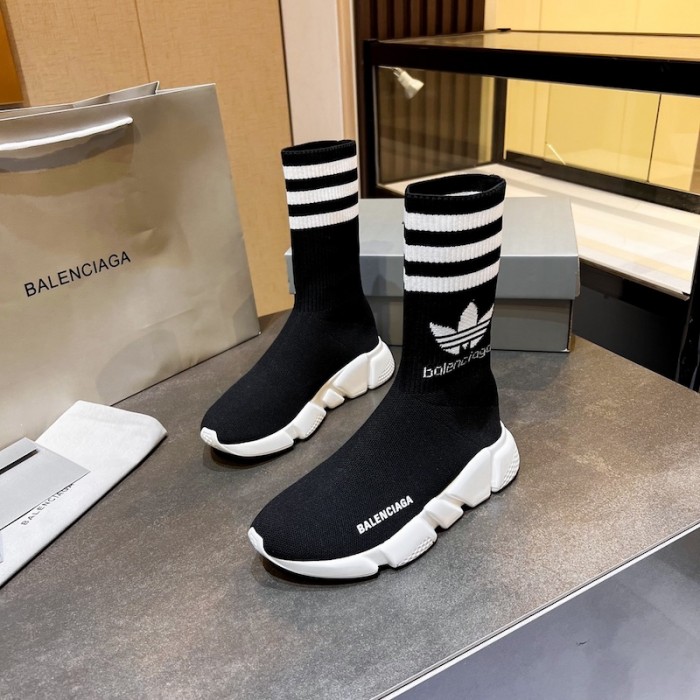Ba*len*cia*ga / ad*s speed sneaker in black with white