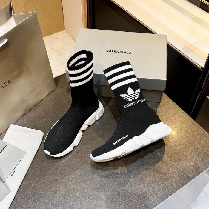 Ba*len*cia*ga / ad*s speed sneaker in black with white