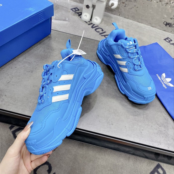 Ba*len*cia*ga / ad*s triple s sneaker in blue