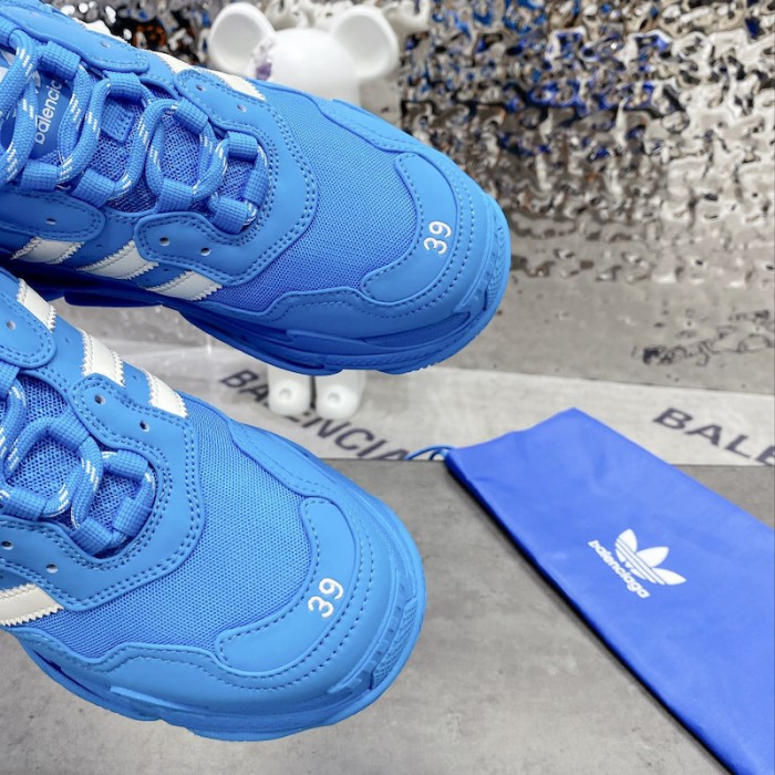 Ba*len*cia*ga / ad*s triple s sneaker in blue