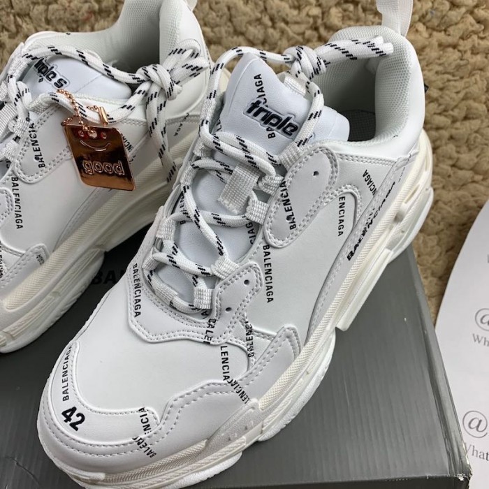 Ba*len*cia*ga triple s logo print leather sneakers white