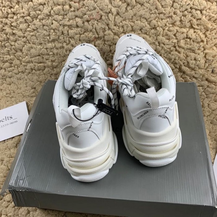 Ba*len*cia*ga triple s logo print leather sneakers white