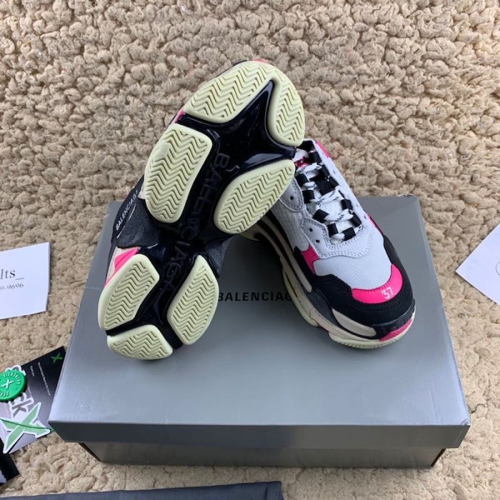 Ba*len*cia*ga triple s sneakers white pink