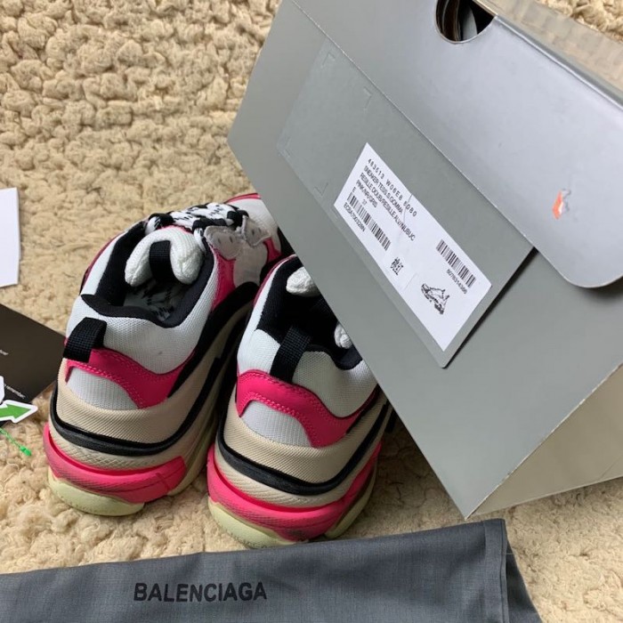 Ba*len*cia*ga triple s sneakers white pink