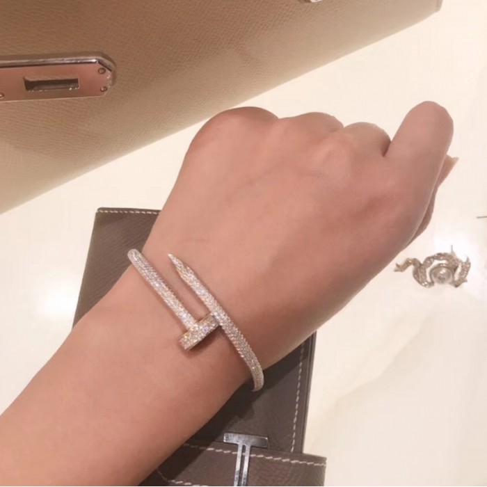 Cartier nail bracelet rose gold with diamonds