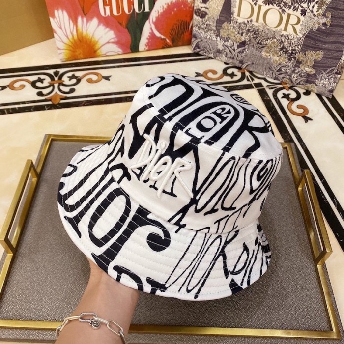 D*or and shawn bucket hat black