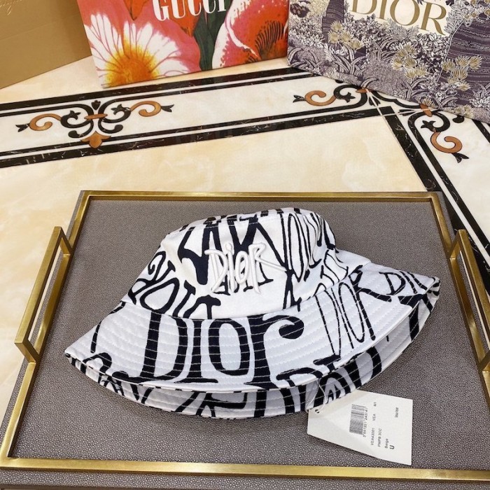 D*or and shawn bucket hat black