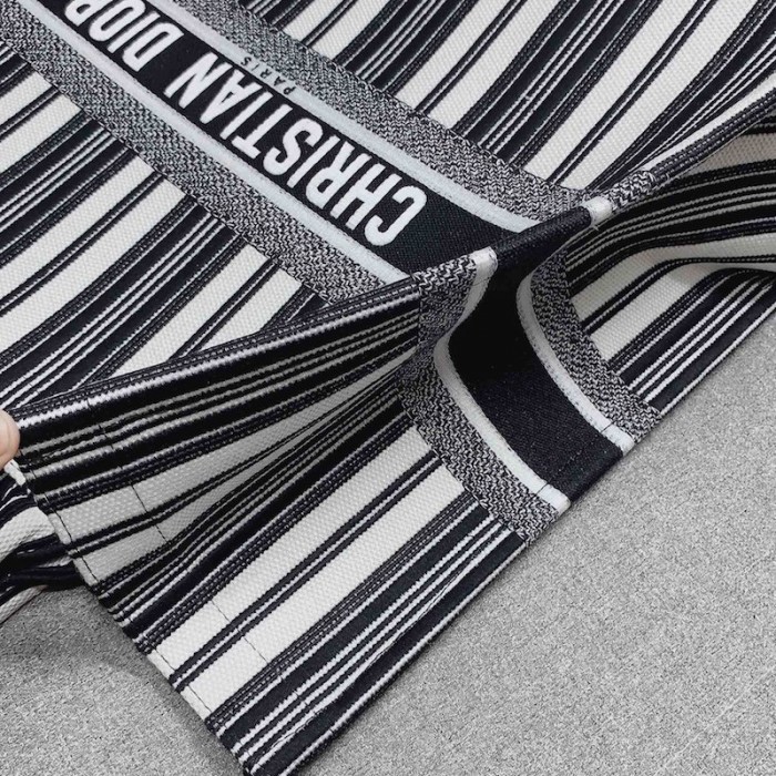 D*or book tote black and white stripes