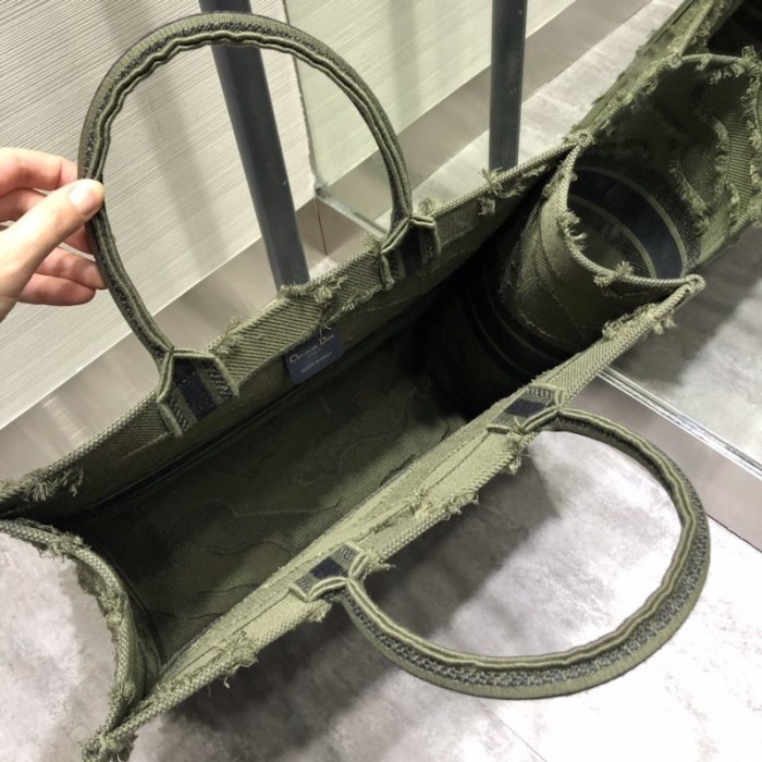 D*or book tote camouflage embroidered canvas bag green