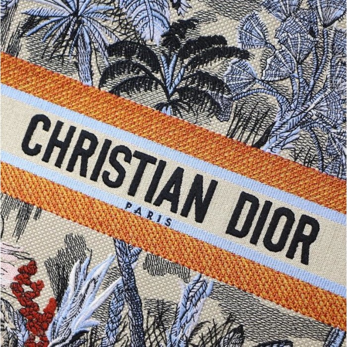 D*or book tote bag coconut forest