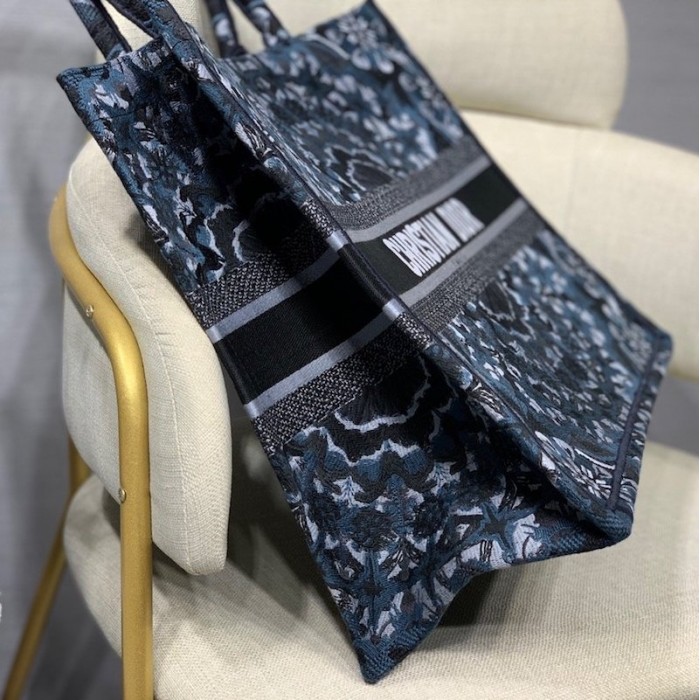 D*or book tote bag kaleidoscope blue