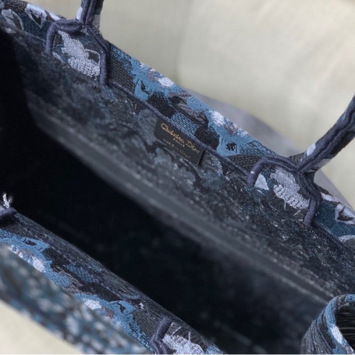 D*or book tote bag kaleidoscope blue