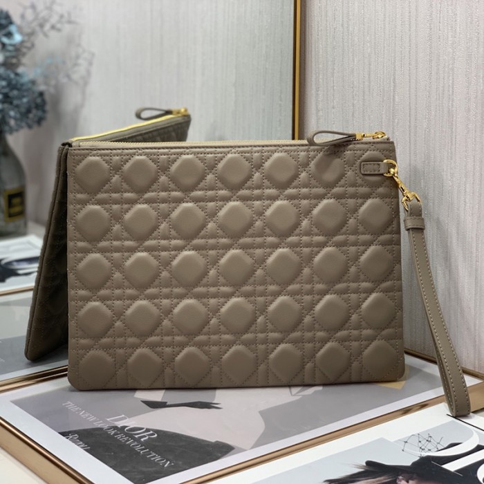 D*or daily clutch grey