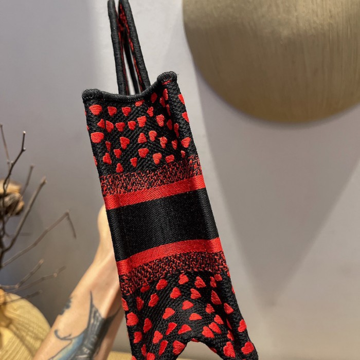 D*or mini D*or book tote i love paris and red hearts embroidery