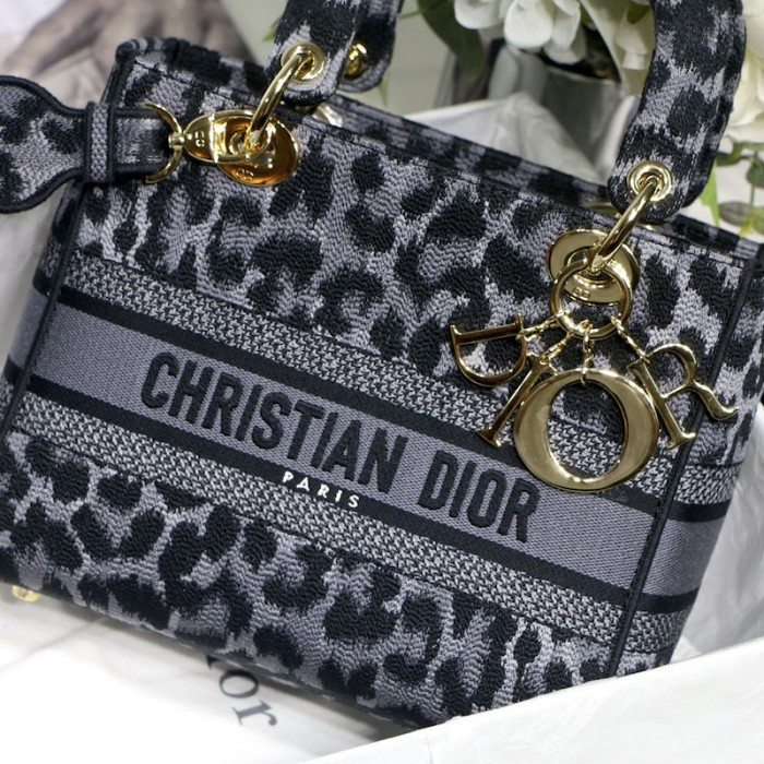 D*or medium lady d-lite bag gray leopard mizza embroidery