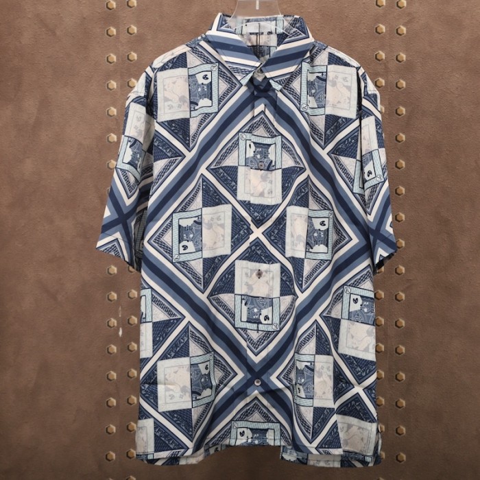 D*or and kenny scharf short sleeved shirt